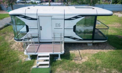 Aviolas Capsule House Model E6
